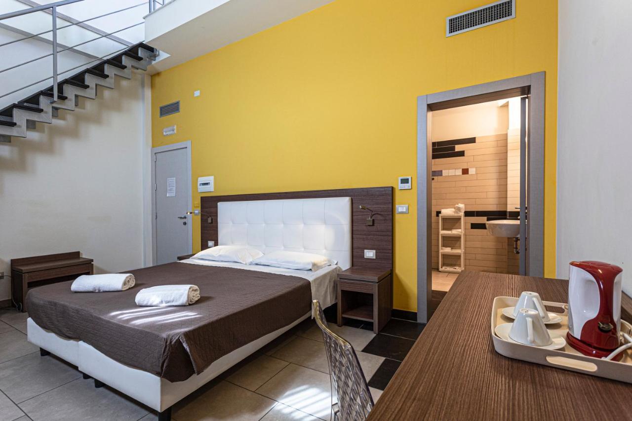 אבולה Hotel Don Giovanni מראה חיצוני תמונה