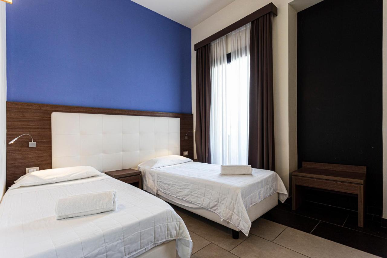אבולה Hotel Don Giovanni מראה חיצוני תמונה